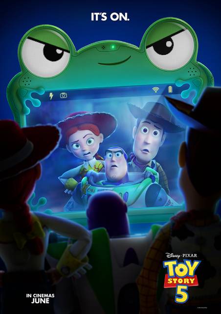 Relaxed Screening Toy Story 5